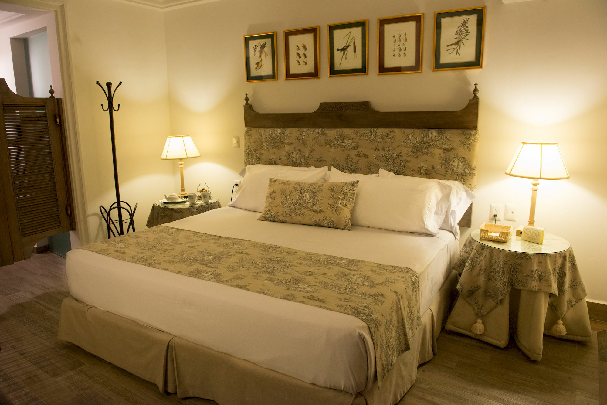 Grand Hotel Tepatitlan Exterior photo